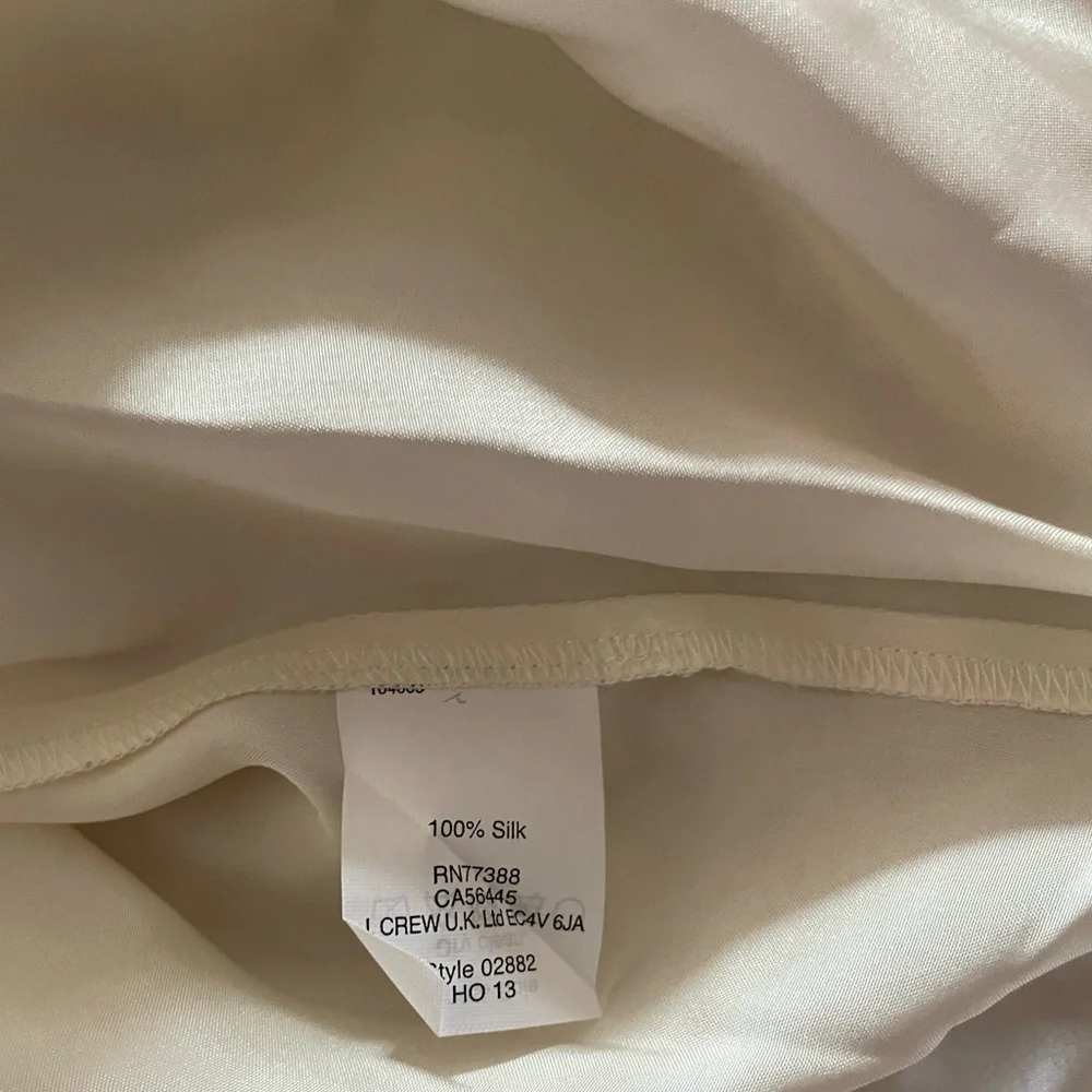 J.Crew Womens Cream Blouse tee Size 8 - Picture 4 of 5